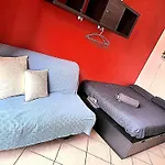 Cozy room close center