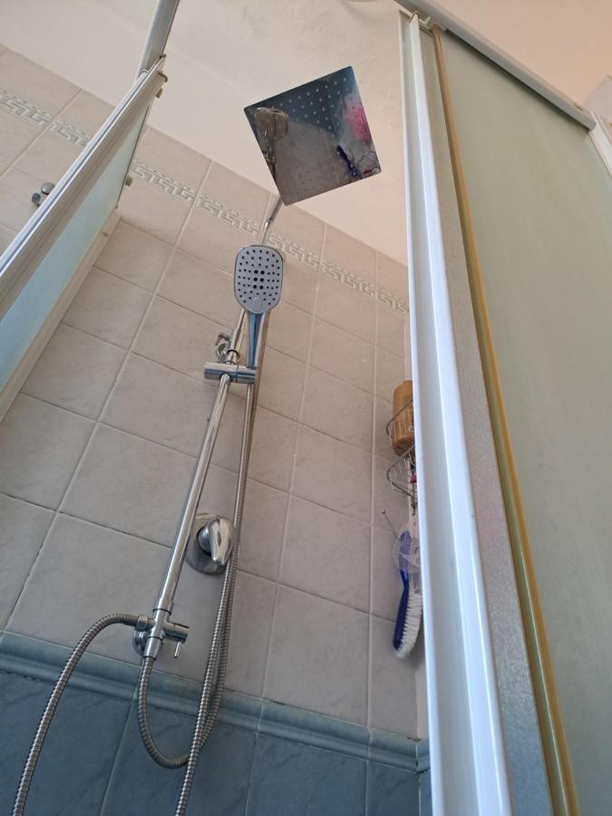 Cozy Stanza Close Center In A Family House Stanza In Condiviso Noi Viviamo In Casa Stanza In Affitto Torino
