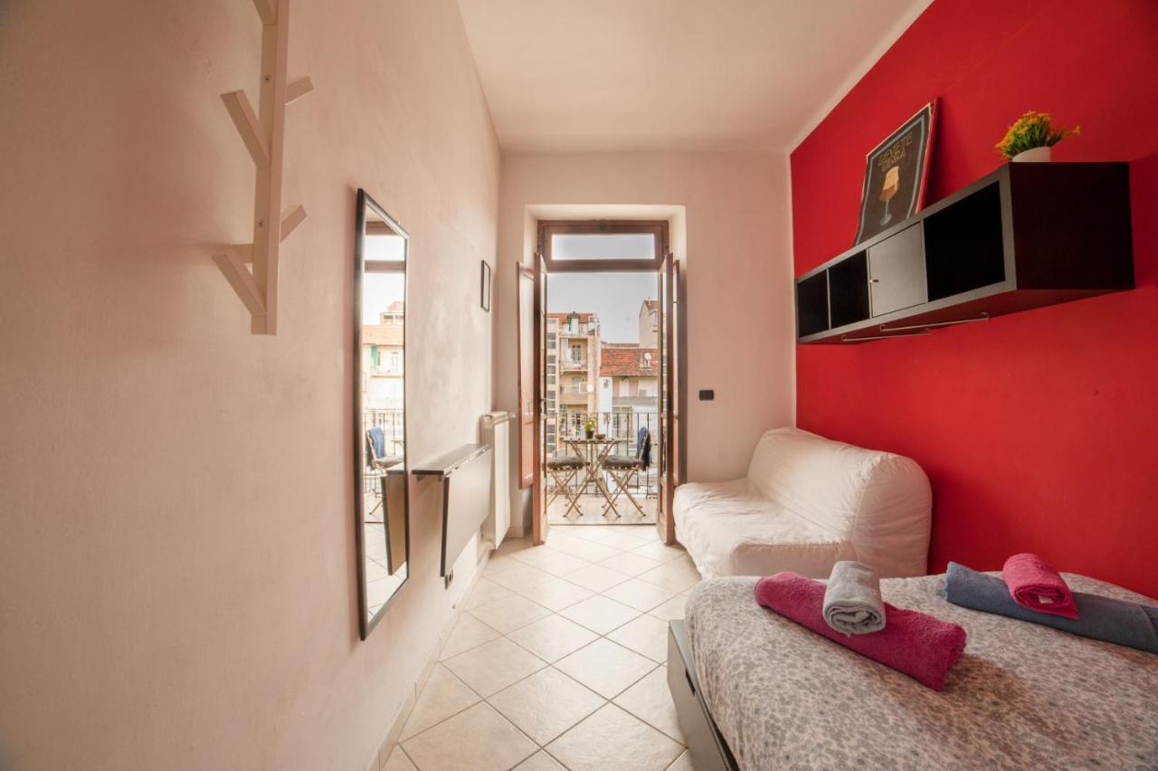 Cozy Stanza Close Center In A Family House Stanza In Condiviso Noi Viviamo In Casa Stanza In Affitto Alloggio in famiglia