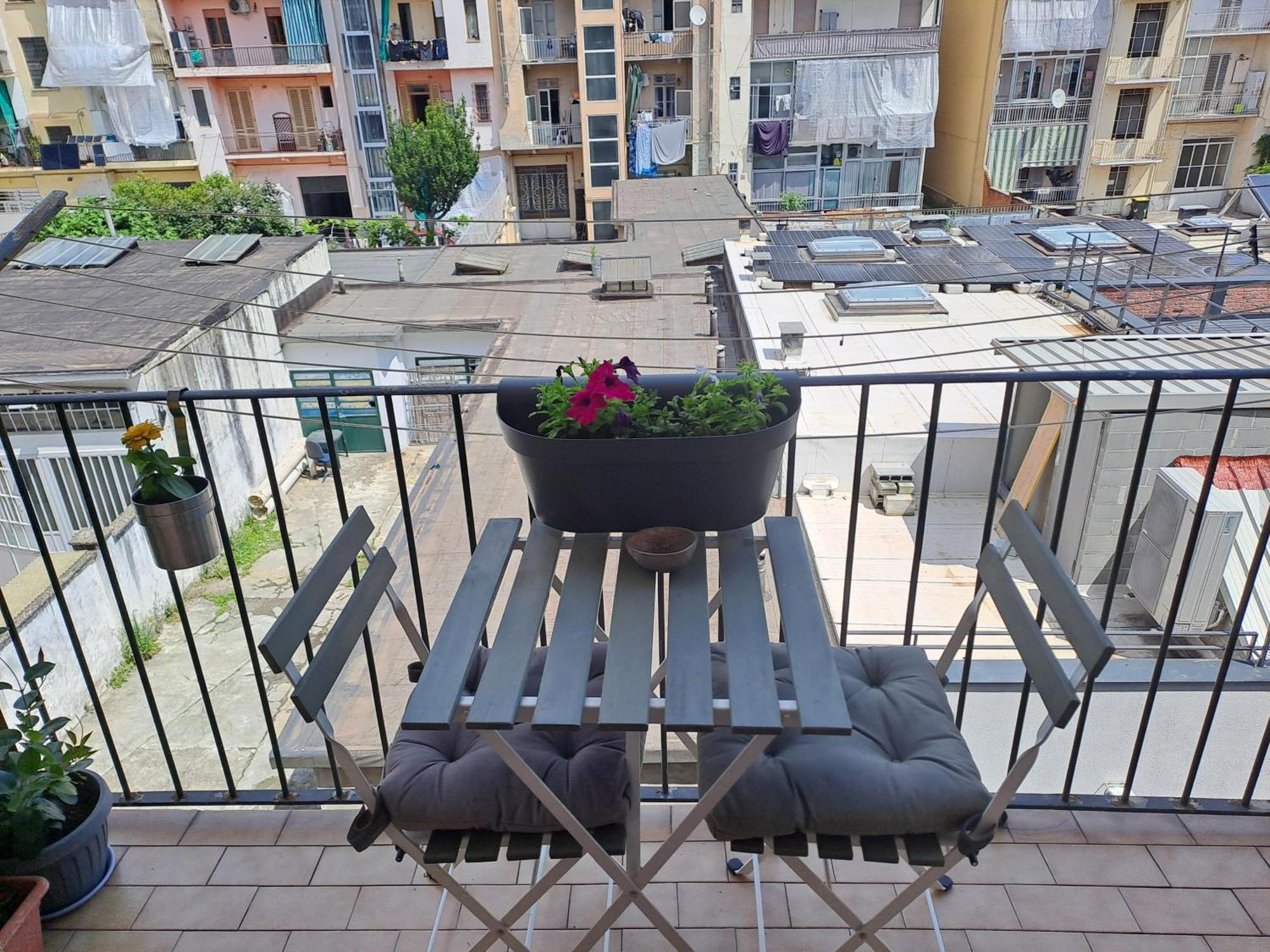 Cozy Stanza Close Center In A Family House Stanza In Condiviso Noi Viviamo In Casa Stanza In Affitto Alloggio in famiglia *