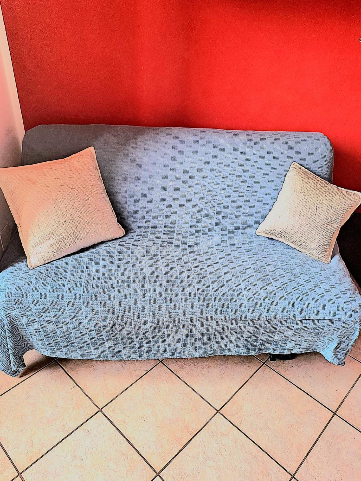 Stanza Privata In Casa Condivisa - Private In Shared